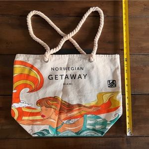 NCL: Norwegian Cruise Line Canvas Bag (Getaway) New